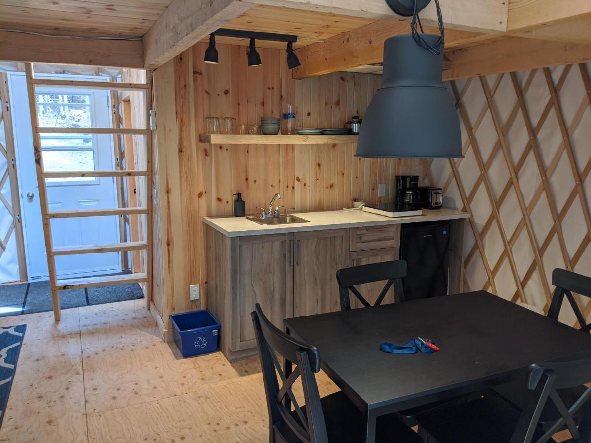 Imago Village Saint-David-de-Falardeau Bagian luar foto