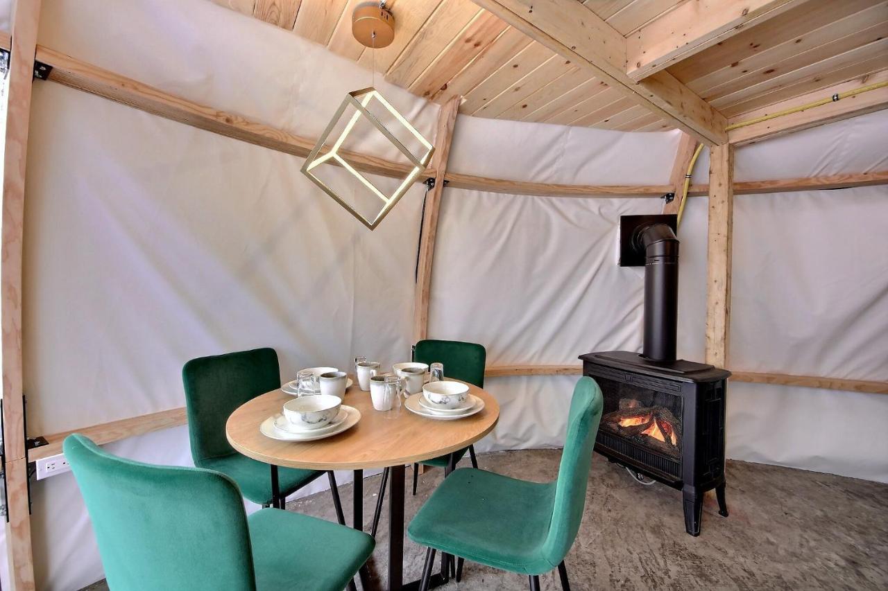 Imago Village Saint-David-de-Falardeau Bagian luar foto
