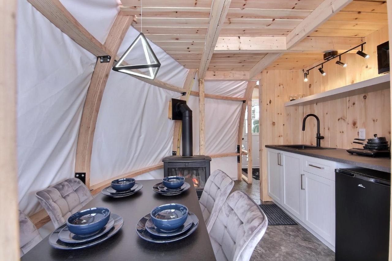 Imago Village Saint-David-de-Falardeau Bagian luar foto